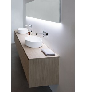 Meuble Suspendu en Wood Chêne Massif + Vasque à poser CORIAN® detail